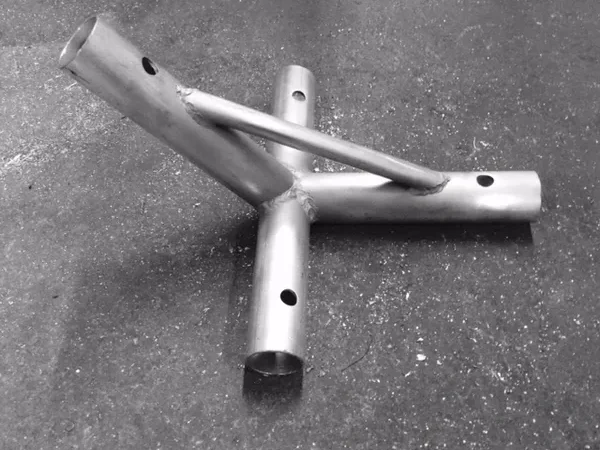 Steel pipes arranged in crisscross shape